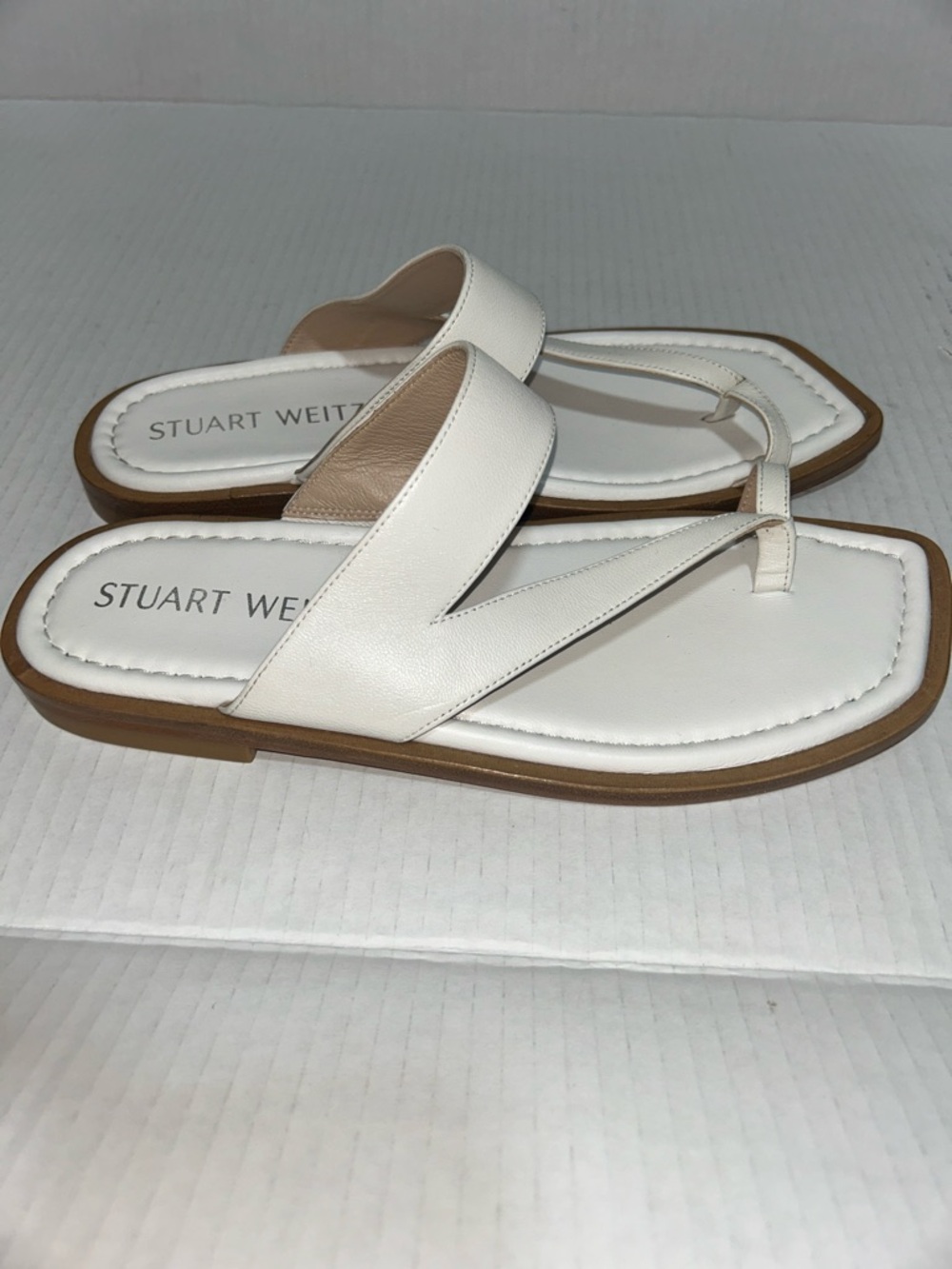 Stuart Weitzman Lyla Women’s White Napa Leather Flat Sandals - Size 9 - Picture 4 of 10